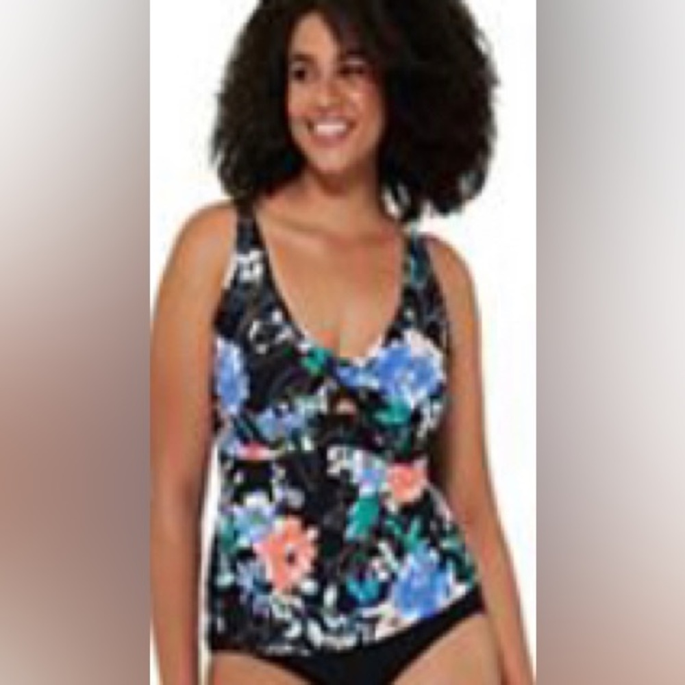 Freshwater Tankini Top 20-22W